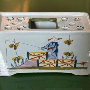 Delft Williamsburg Restoration made in holland flower brick / flower frog